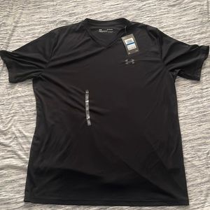Men’s Under Armour V-Neck Shirt